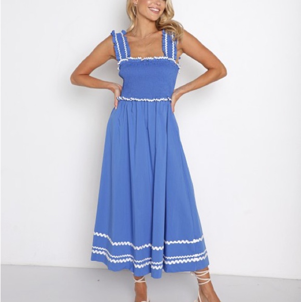 En Saison Smocked Sun Dress Blue XS New With Tags | Rickrack Trim Cotton Blend - Picture 3 of 8